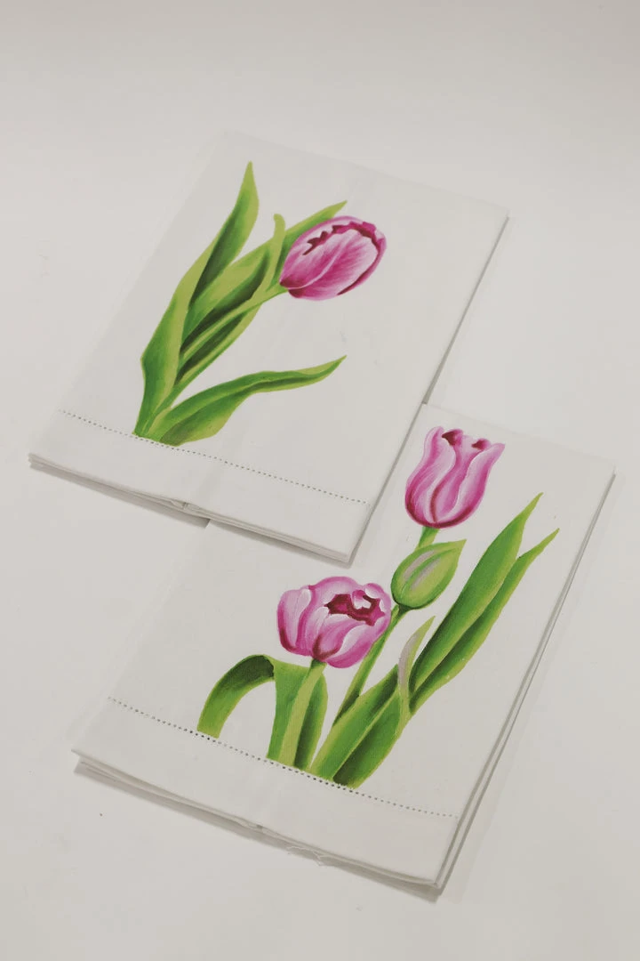 Inspire Me! Home Decor Pink Tulip Kitchen Towels (Set Of 2) 4 Inspire Me! Home Decor Pink Tulip Kitchen Towels (Set Of 2)