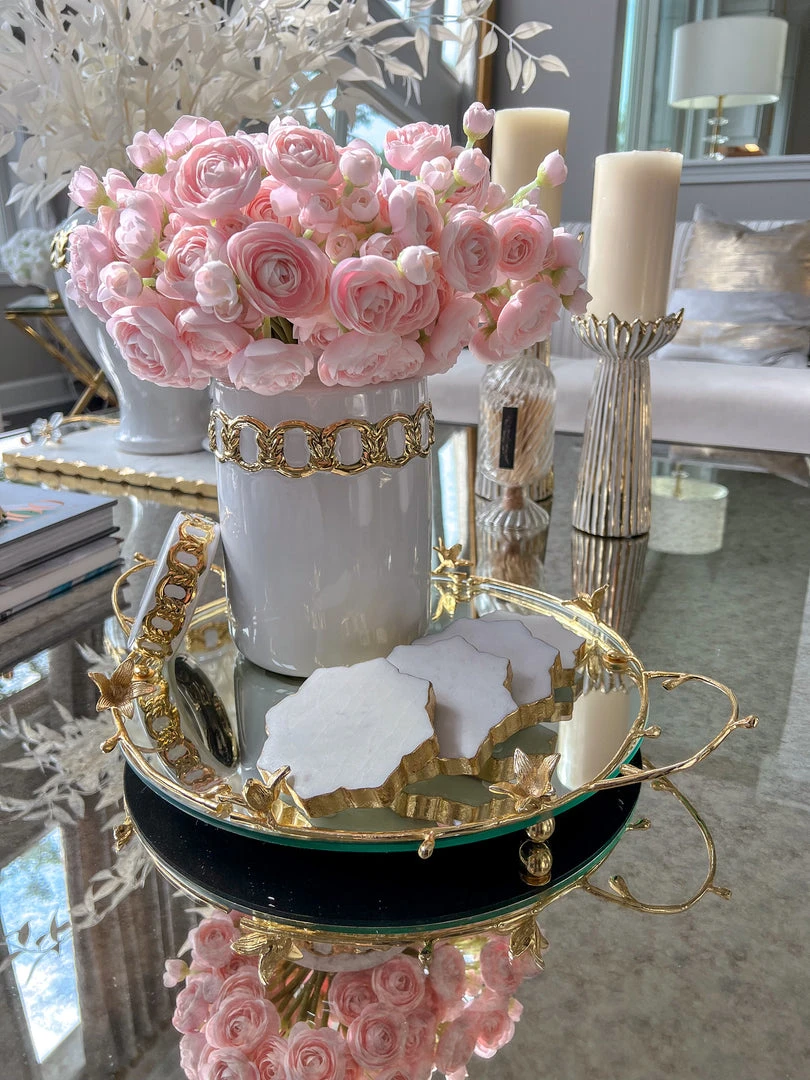 Inspire Me! Home Decor Jars White Ceramic Lidded Jar With Stunning Gold Chain Details (3 Sizes) 4 Inspire Me! Home Decor Jars White Ceramic Lidded Jar With Stunning Gold Chain Details (3 Sizes)