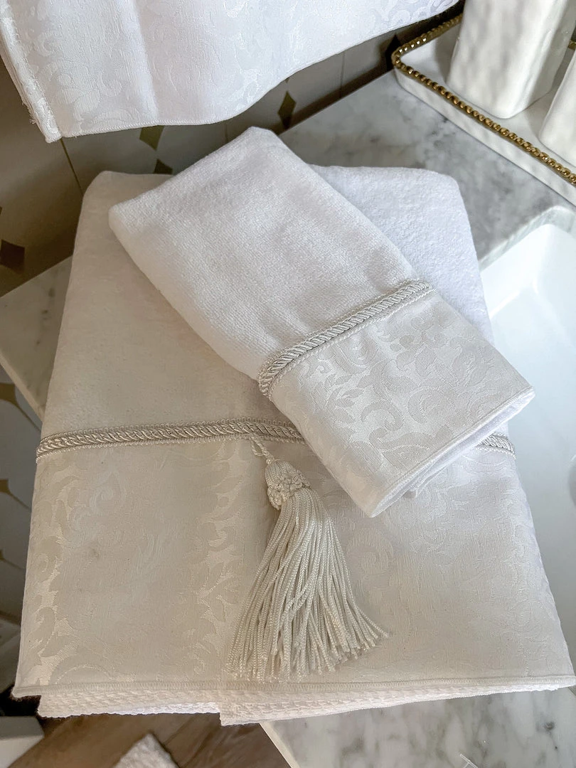 Inspire Me! Home Decor BATHROOM White Towel With Rope Detail (3 Sizes) 5 Inspire Me! Home Decor BATHROOM White Towel With Rope Detail (3 Sizes)