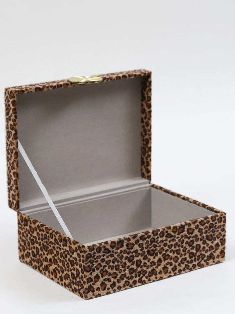 Inspire Me! Home Decor Leopard Print Boxes With Gold Medallion (Set Of 2) 6 Inspire Me! Home Decor Leopard Print Boxes With Gold Medallion (Set Of 2)