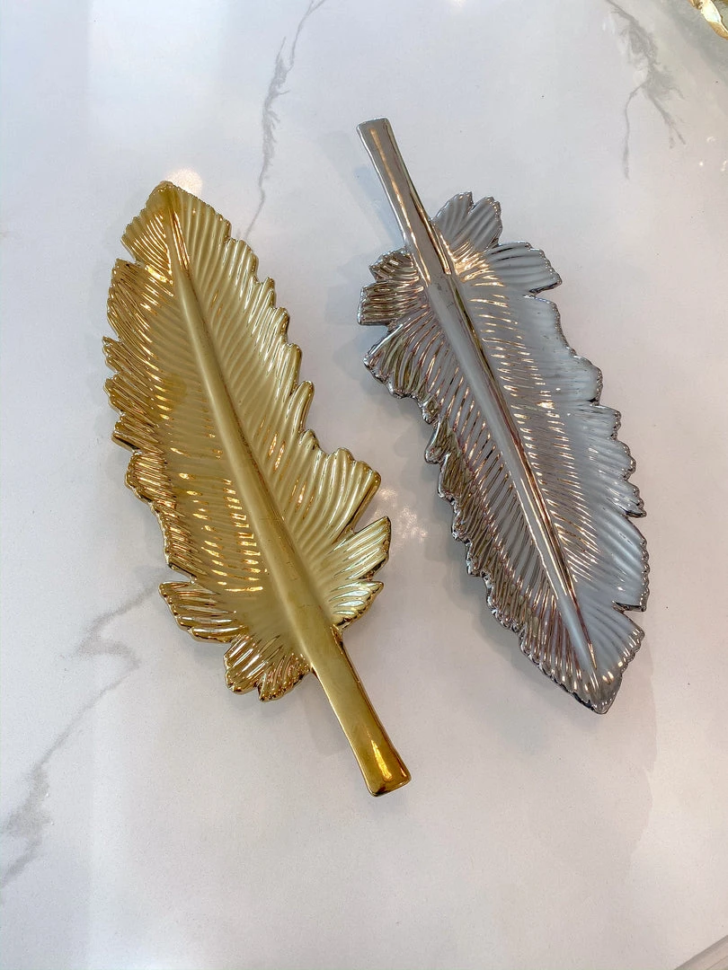 Inspire Me! Home Decor Feather Trays (2 Colors) 3 Inspire Me! Home Decor Feather Trays (2 Colors)