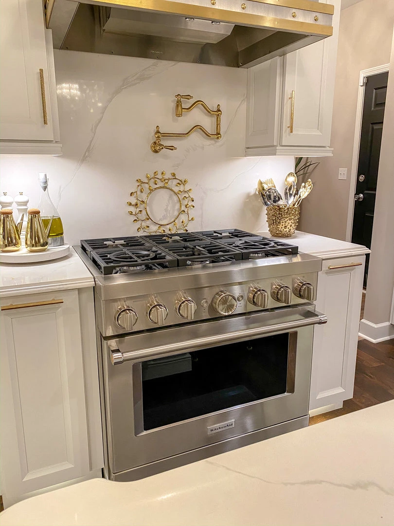 Inspire Me! Home Decor Gold Metal Decorative Wreath 6 Inspire Me! Home Decor Gold Metal Decorative Wreath