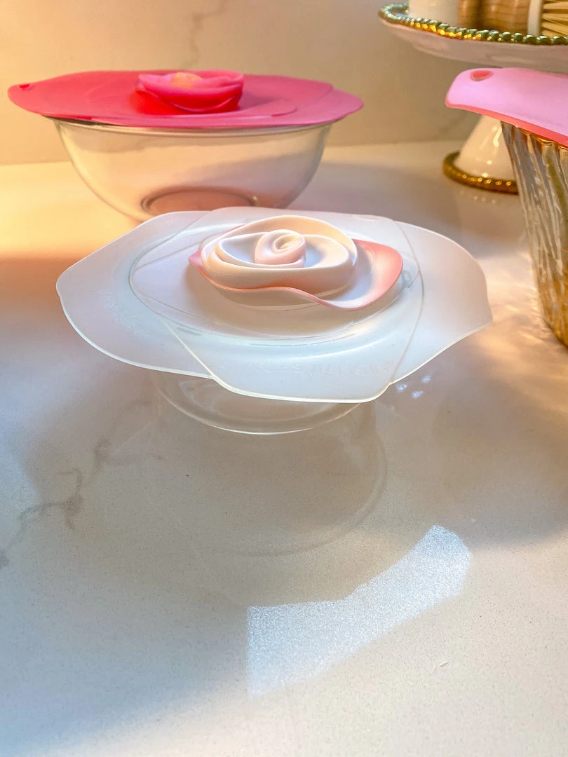 Inspire Me! Home Decor Silicone Rose Pot Lids (4 Sizes) 4 Inspire Me! Home Decor Silicone Rose Pot Lids (4 Sizes)