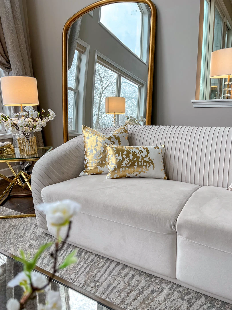 Cloud9d PILLOWS, RUGS, & THROWS Elise Ivory Gold Pillow - 20" X 20" 11 Cloud9d PILLOWS, RUGS, & THROWS Elise Ivory Gold Pillow - 20" X 20"