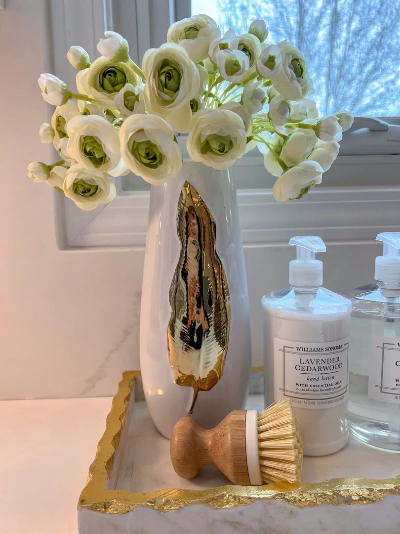 Inspire Me! Home Decor White Ceramic Vase With Gold Leaf Design (3 Sizes) 8 Inspire Me! Home Decor White Ceramic Vase With Gold Leaf Design (3 Sizes)